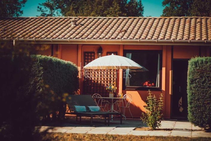 Image No.43-10 Bed House for sale