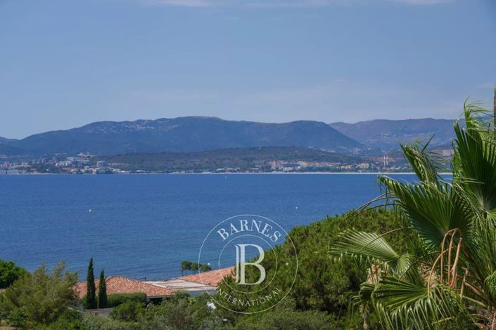 Image No.8-3 Bed Apartment for sale