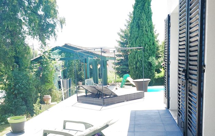 Image No.18-5 Bed House for sale