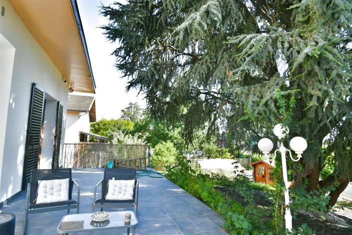 Image No.19-5 Bed House for sale