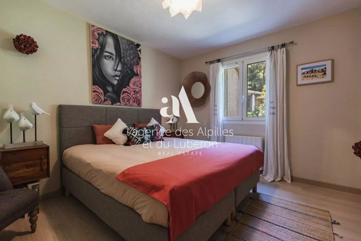 Image No.10-4 Bed House for sale