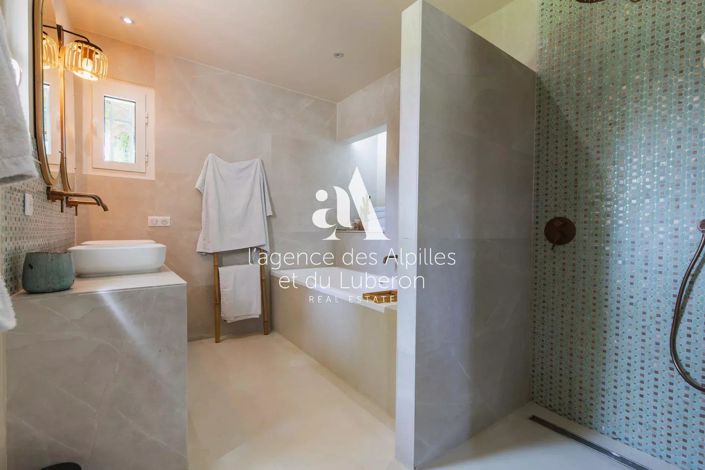 Image No.11-4 Bed House for sale