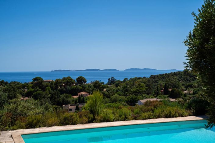 Image No.15-4 Bed House for sale