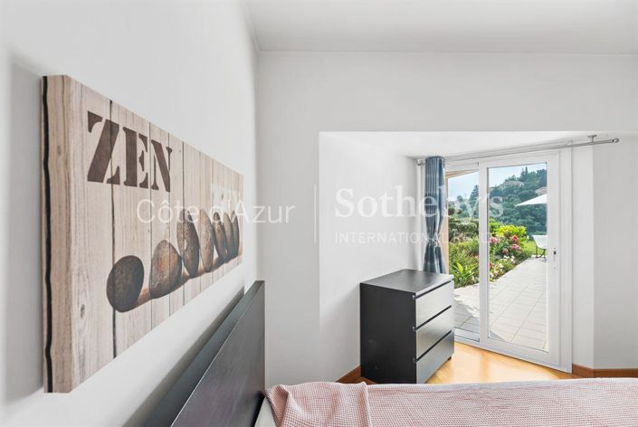 Image No.11-5 Bed Apartment for sale