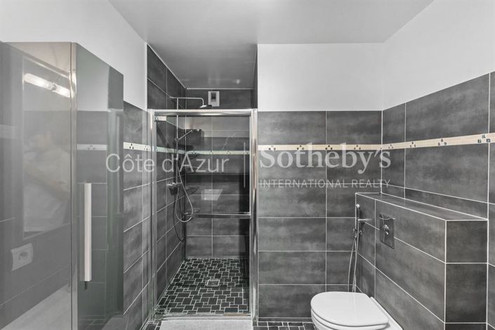 Image No.13-5 Bed Apartment for sale