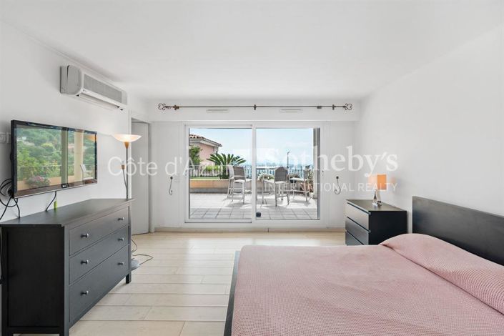 Image No.8-5 Bed Apartment for sale