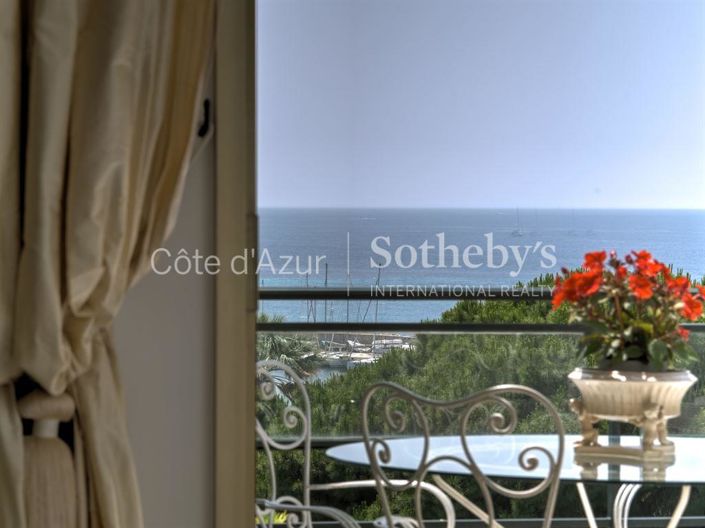 Image No.1-3 Bed Apartment for sale