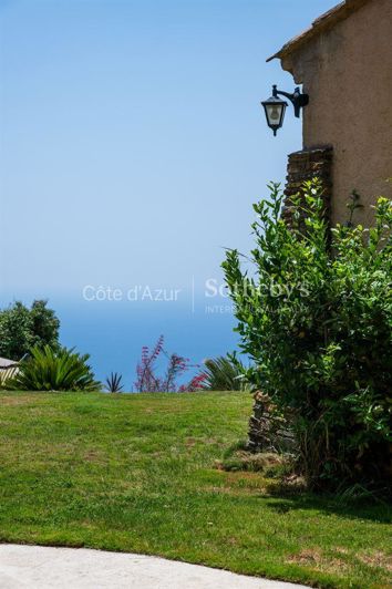 Image No.18-4 Bed House for sale