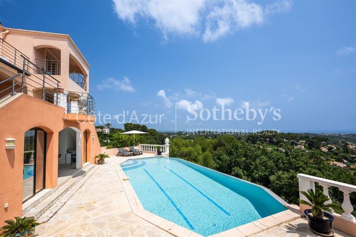 Image No.19-7 Bed Property for sale