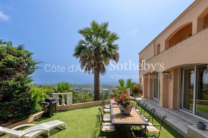 Image No.4-7 Bed Property for sale