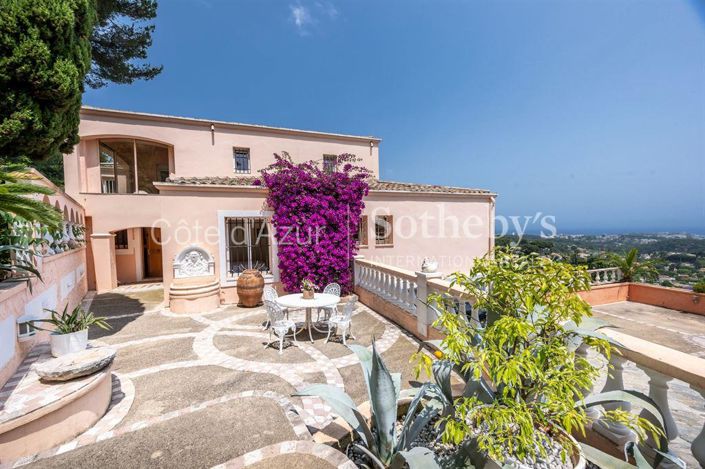 Image No.6-7 Bed Property for sale