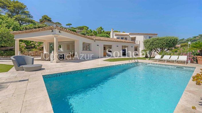 Image No.2-5 Bed Property for sale