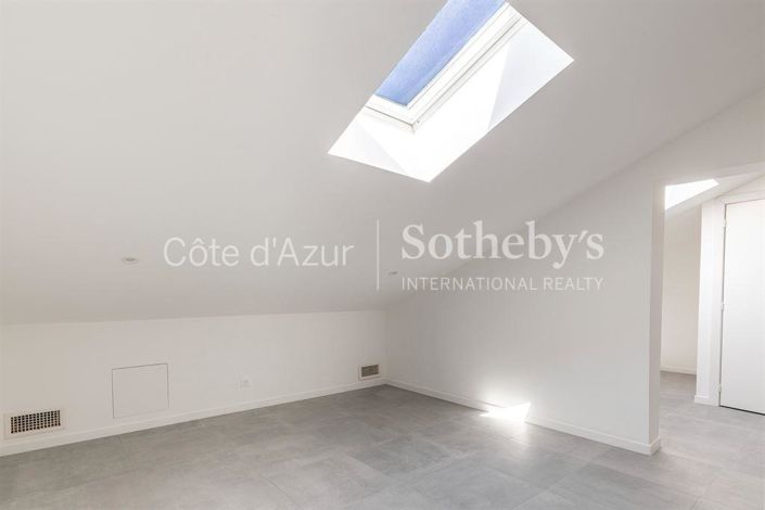 Image No.8-4 Bed Apartment for sale