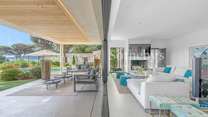 Image No.4-6 Bed Property for sale