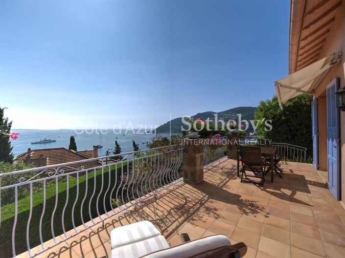 Image No.17-4 Bed Property for sale