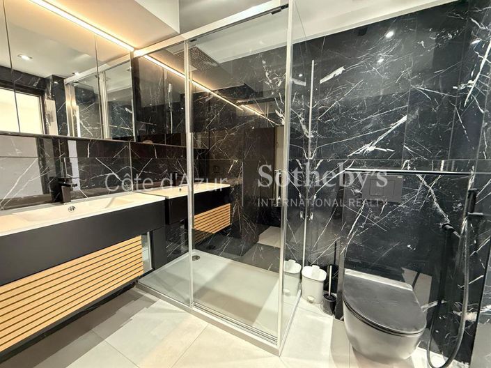 Image No.11-1 Bed Apartment for sale