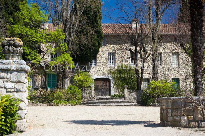 Image No.1-10 Bed Property for sale