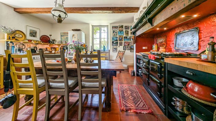 Image No.11-5 Bed House for sale