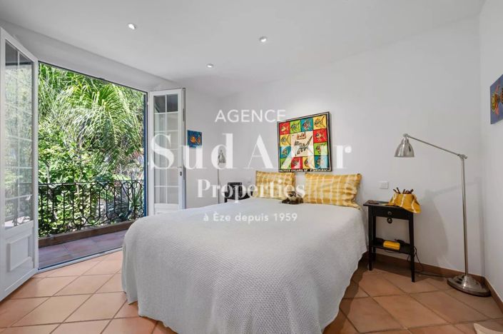 Image No.23-House for sale