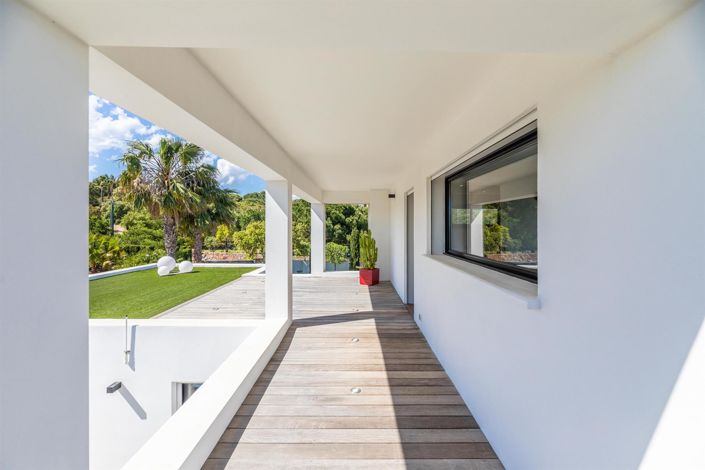 Image No.13-4 Bed House for sale