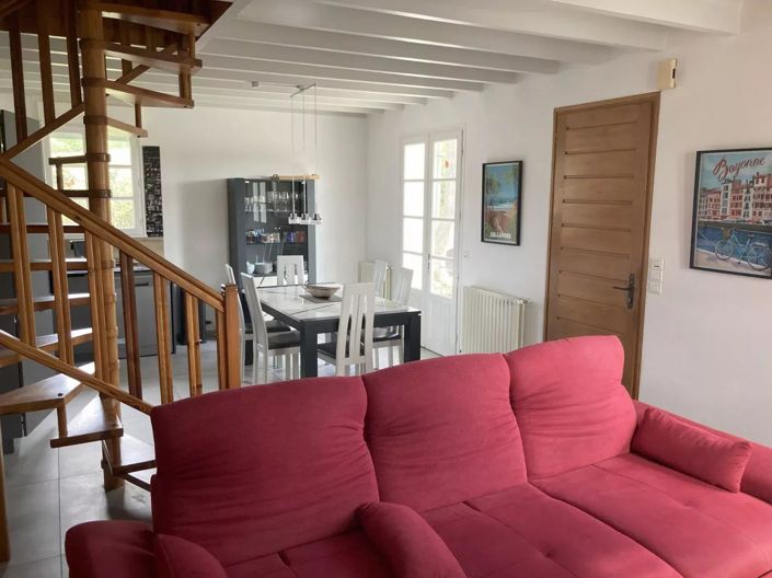 Image No.20-6 Bed House for sale