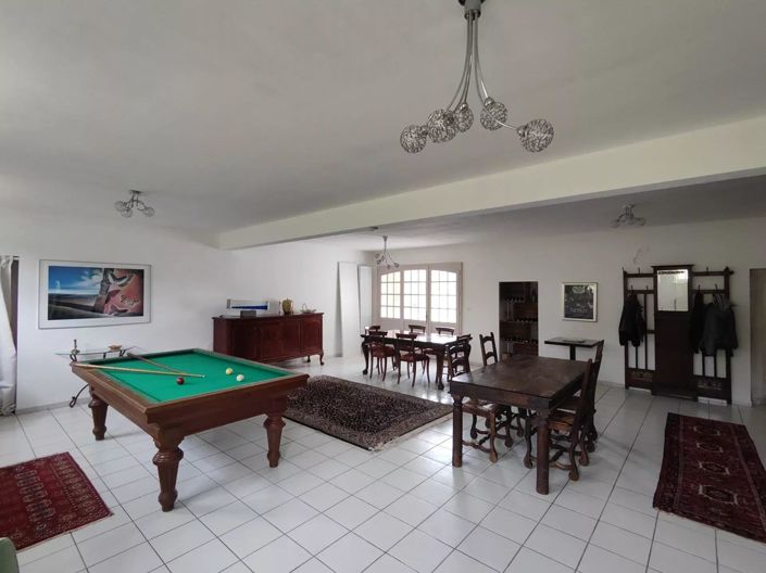 Image No.7-6 Bed House for sale