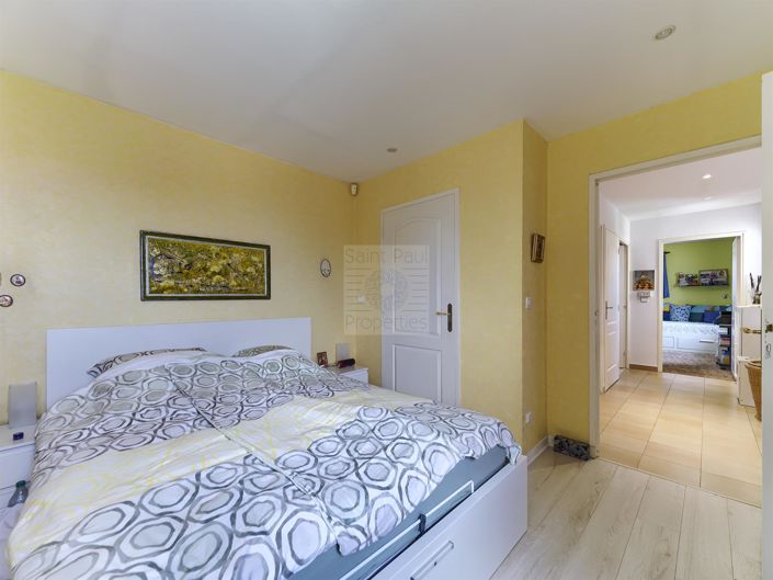 Image No.13-3 Bed House for sale