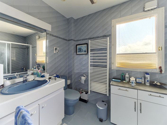 Image No.14-3 Bed House for sale