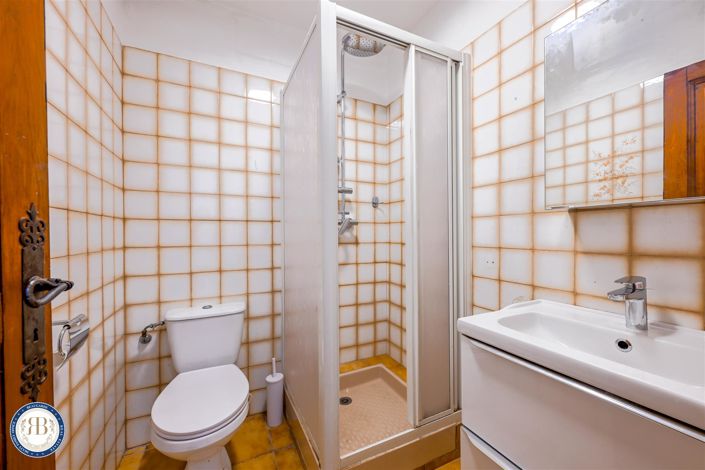 Image No.14-5 Bed House for sale