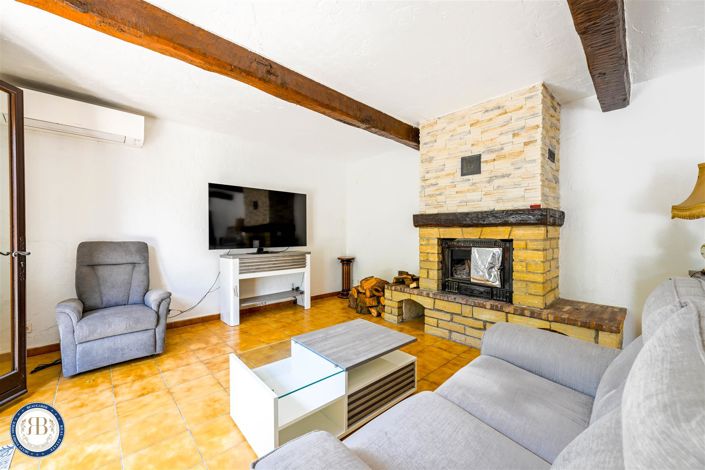 Image No.3-5 Bed House for sale