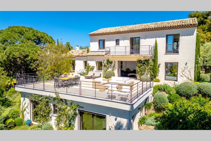 Image No.1-5 Bed House for sale