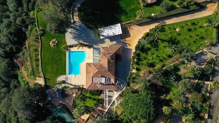 Image No.3-5 Bed House for sale