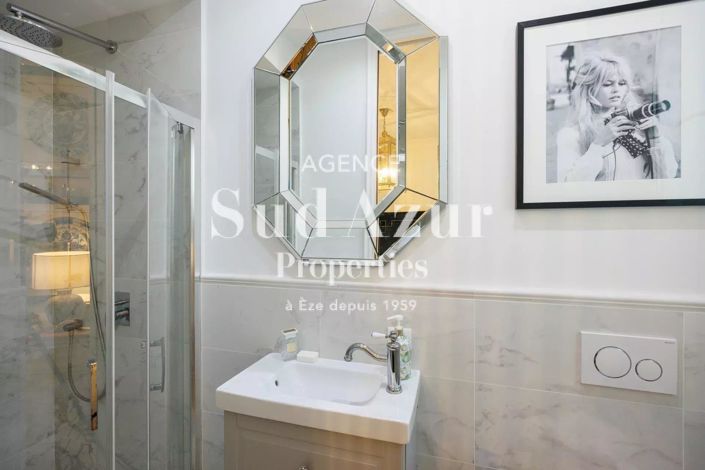 Image No.30-House for sale