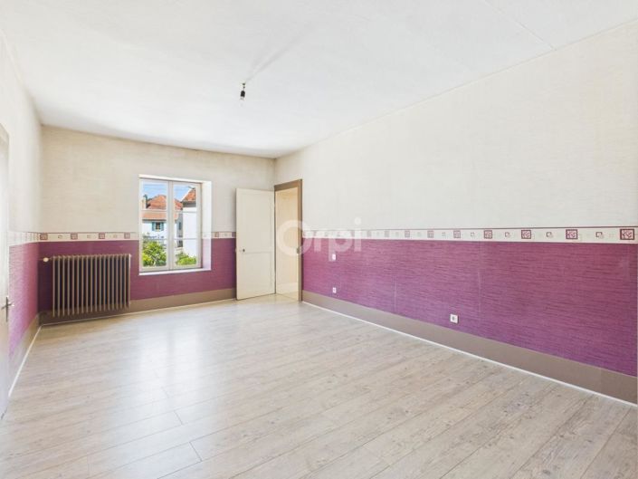 Image No.11-5 Bed House for sale