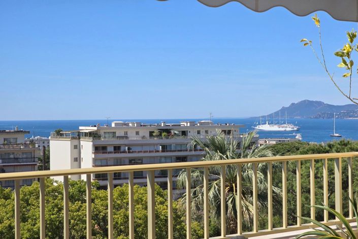 Image No.9-3 Bed Apartment for sale