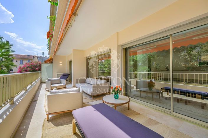 Image No.1-3 Bed Apartment for sale