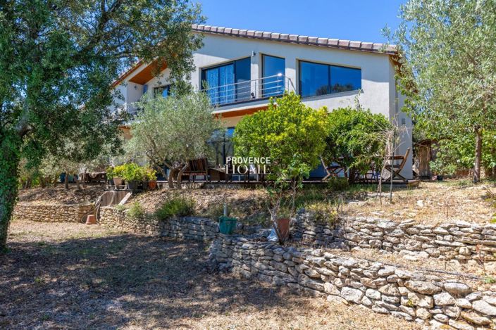 Image No.10-3 Bed House for sale