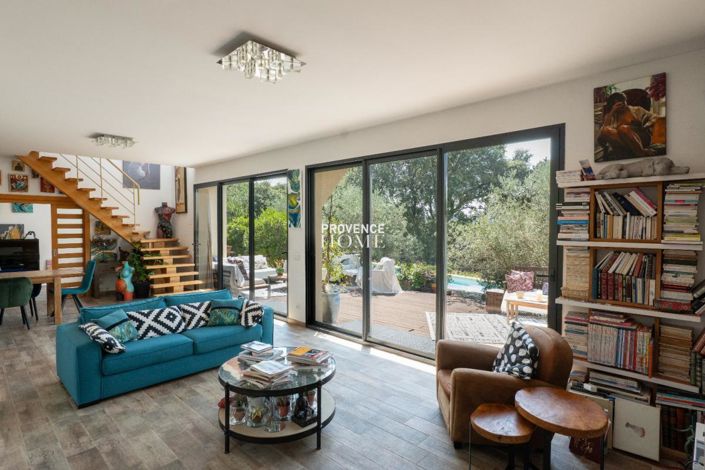 Image No.5-3 Bed House for sale