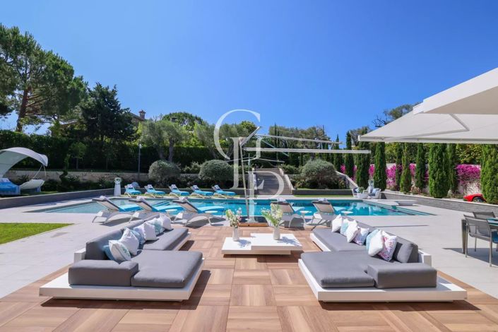 Image No.18-6 Bed House for sale