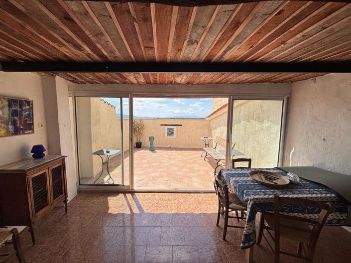 Image No.1-2 Bed House for sale