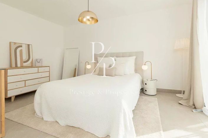 Image No.17-3 Bed Apartment for sale