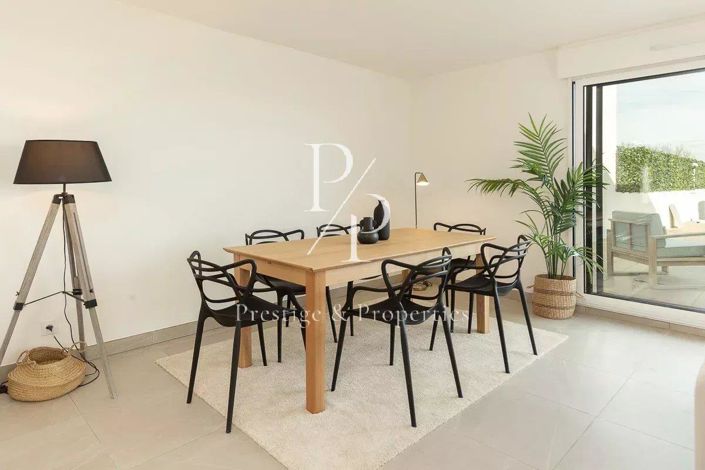 Image No.5-3 Bed Apartment for sale