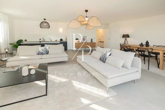 Image No.8-3 Bed Apartment for sale