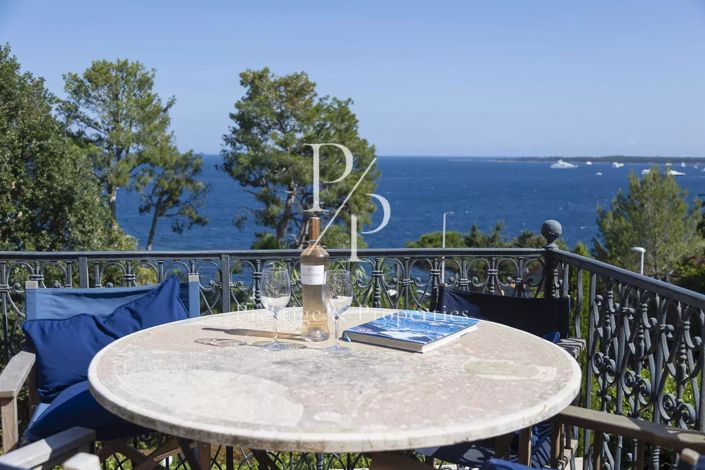 Image No.1-3 Bed Apartment for sale