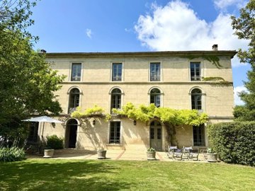 7 Bed House for sale