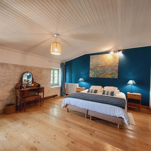 Image No.15-5 Bed House for sale