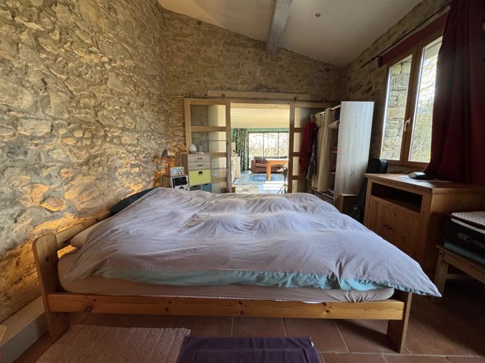 Image No.19-11 Bed House for sale