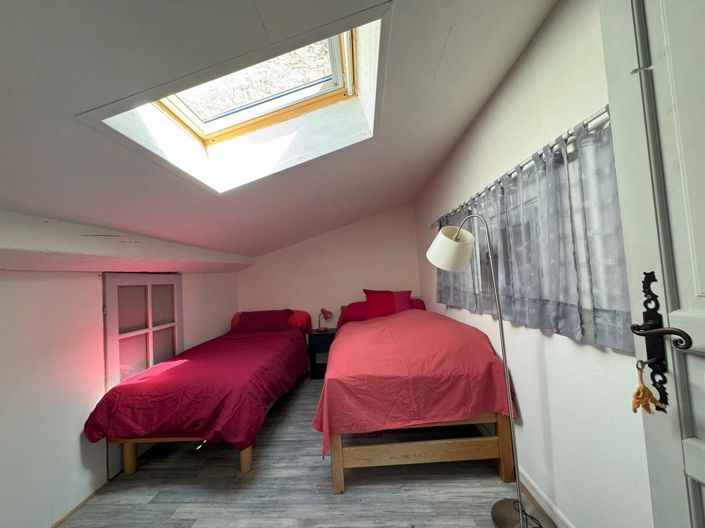 Image No.26-11 Bed House for sale