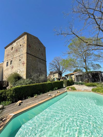 Image No.5-11 Bed House for sale