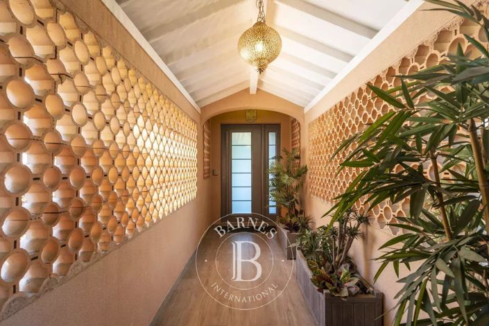 Image No.19-House for sale